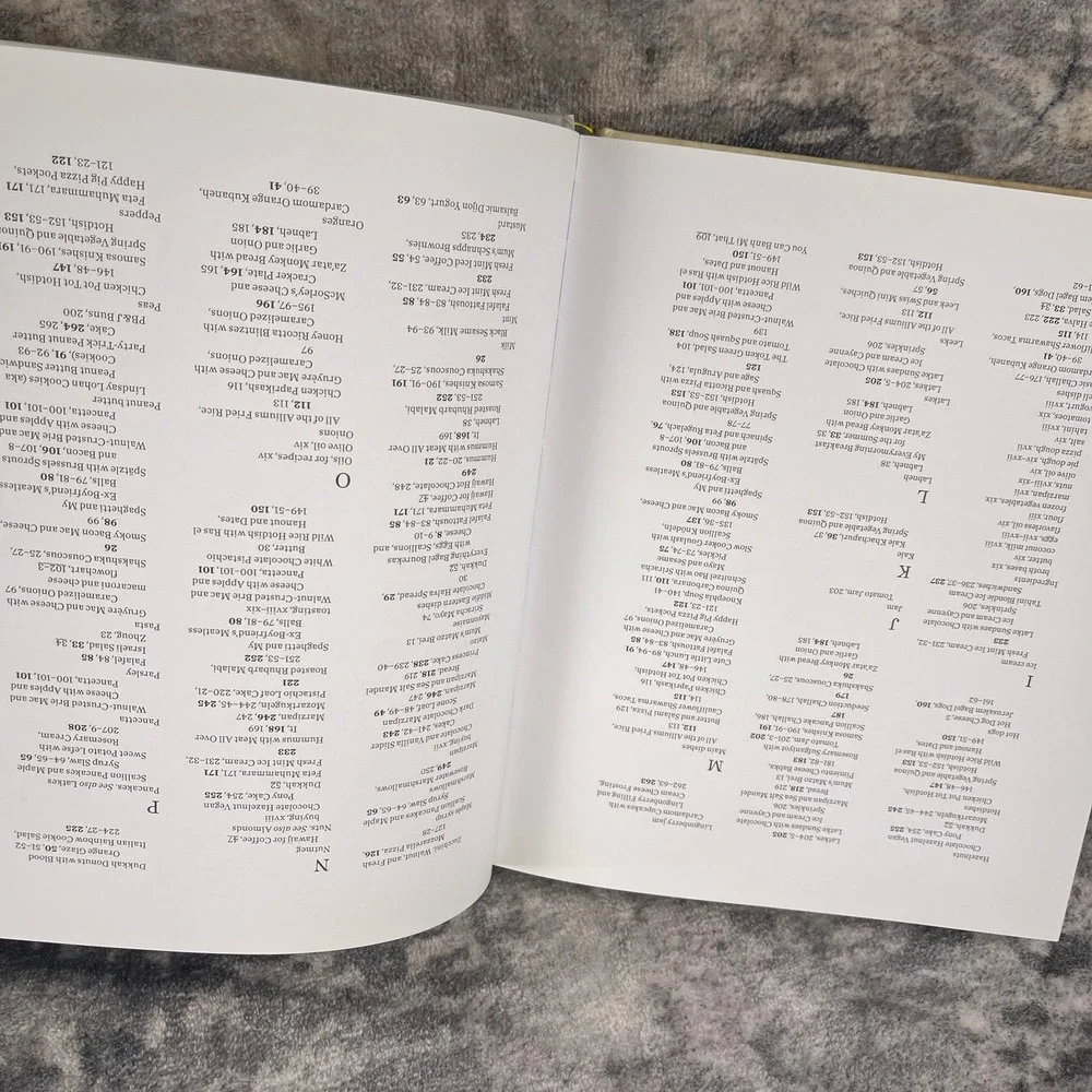 Molly‎ Yeh Molly on the Range Cookbook Hardcover Recipes Stories My Name is Yeh